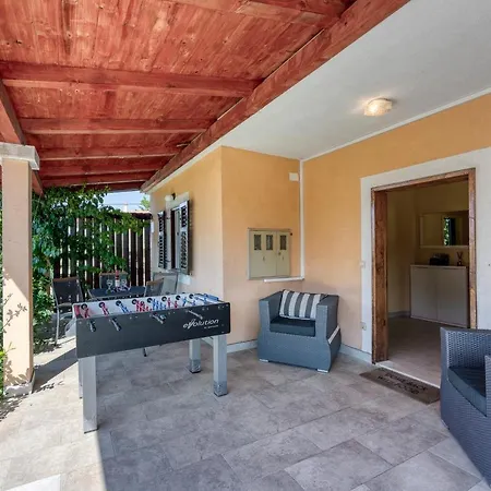 Coastal Paradise With Pool - Happy * Sveti Filip i Jakov
