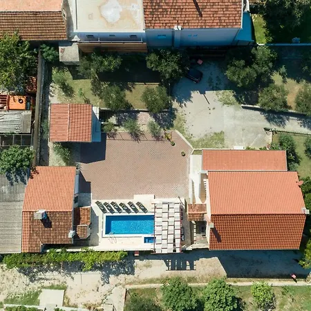Coastal Paradise With Pool - Happy Villa *